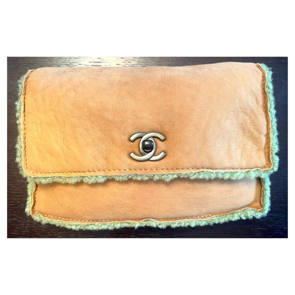 MINT CONDITION Chanel CC Turnlock Suede Leather Brown Shearling Flap Clutch